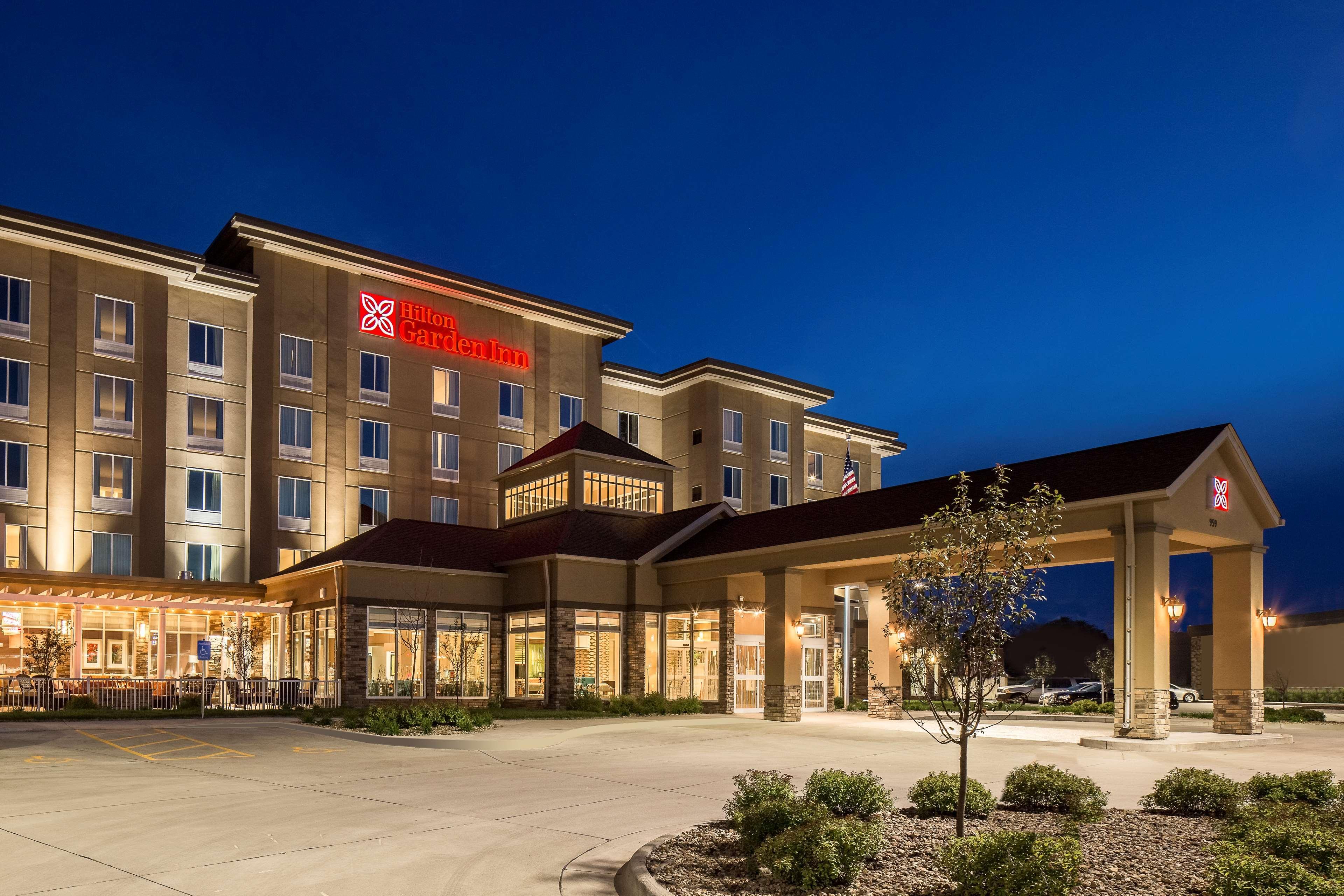 Hilton Garden Inn Bettendorf/ Quad Cities Exterior foto